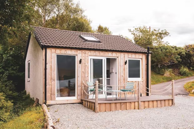 exterior of The Old Boat House accomodation